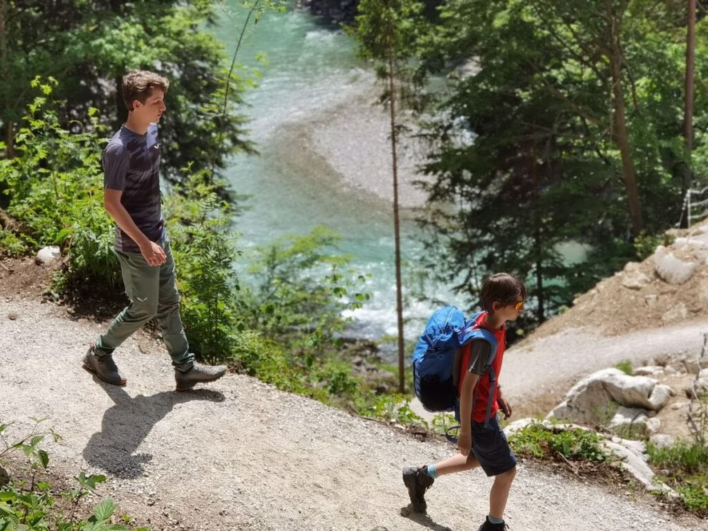 Entenlochklamm Wanderung mit Kindern? Perfekt, da sehr kurzweilig