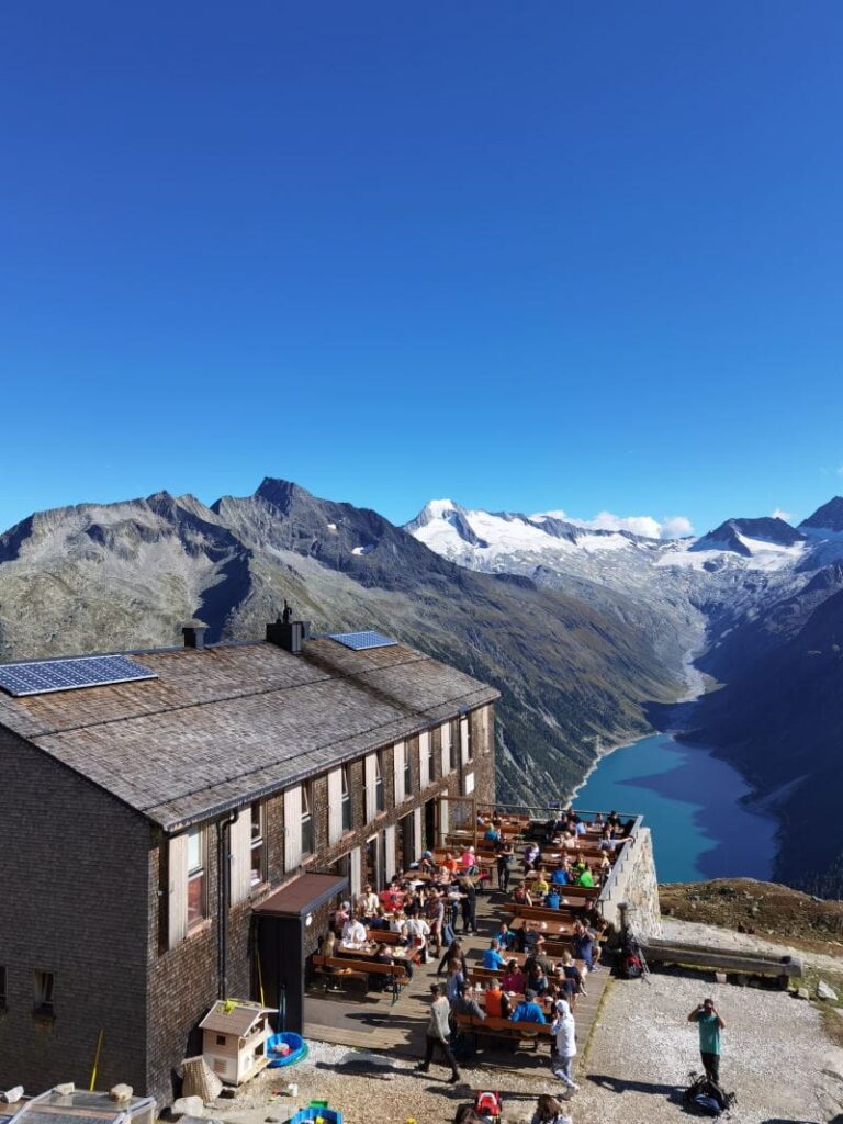 Bekannte Bergseen Österreich - der Blick über den Schlegeisspeicher in den Zillertaler Alpen
